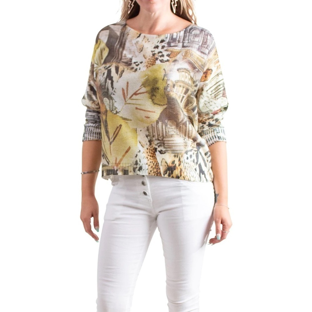Gigi Moda Italian Batwing Sweater Top | One Size |  Abstract Print